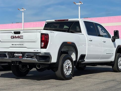 New 2026 GMC Sierra 2500 SLE image 5