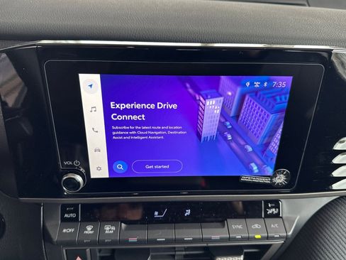 Used 2026 Toyota Camry SE image 22