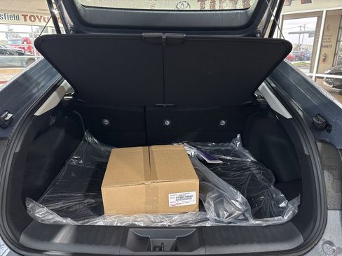 New 2026 Toyota Prius Plug-In Hybrid image 24