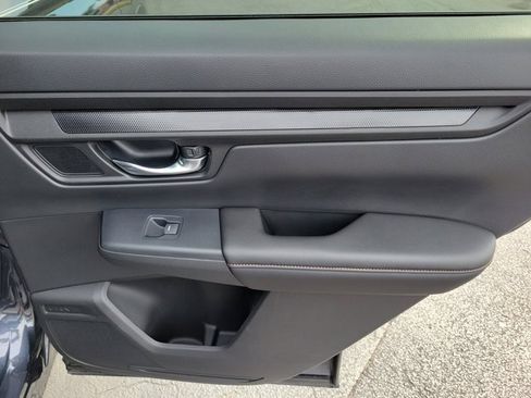 Used 2025 Honda CR-V Sport-L image 11