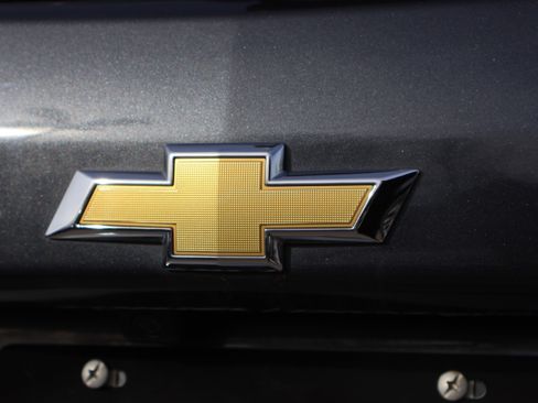 Used 2022 Chevrolet Equinox LS w/ LS Convenience Package image 17