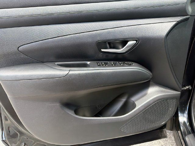 Used 2025 Hyundai Tucson SEL AWD/4WD image 22