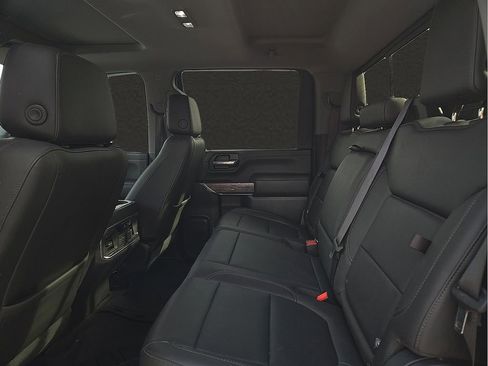 Used 2020 Chevrolet Silverado 2500 LTZ w/ LTZ Premium Package image 8