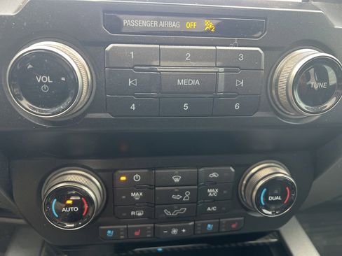 Used 2019 Ford F150 Raptor w/ Equipment Group 802A Luxury image 20