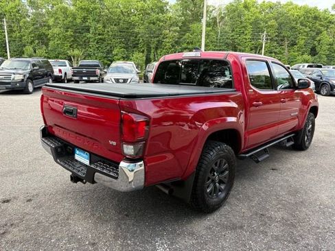 Used 2022 Toyota Tacoma SR5 RWD image 5