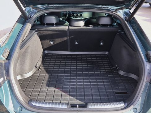 Used 2023 Kia Stinger GT2 image 5