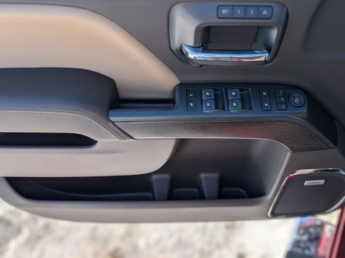 Used 2019 GMC Sierra 2500 Denali w/ Duramax Plus Package image 32