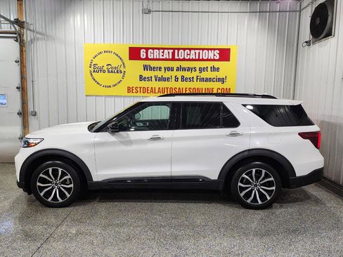 Used 2020 Ford Explorer ST w/ Premium Technology Package image 4