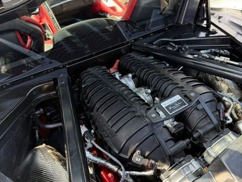 Used 2025 Chevrolet Corvette Z06 RWD image 19