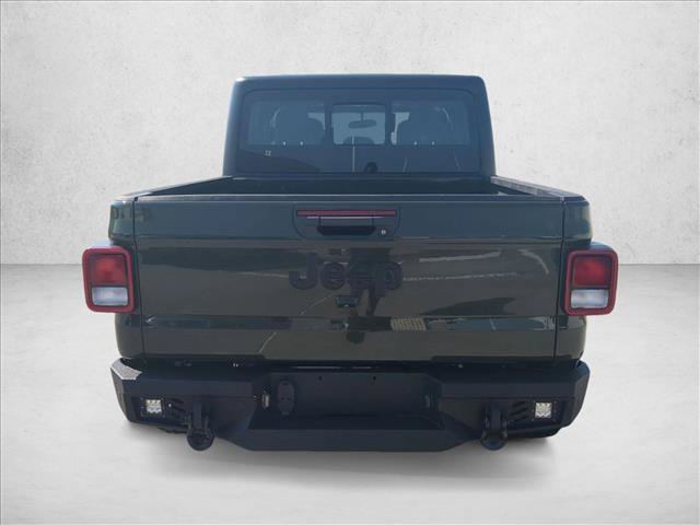 Used 2023 Jeep Gladiator Sport AWD/4WD image 7