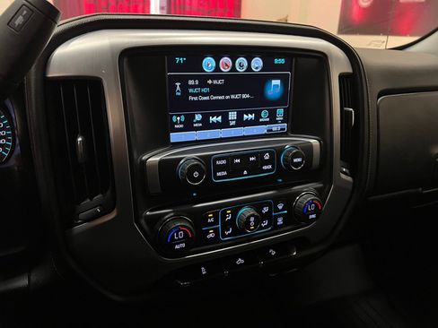Used 2019 GMC Sierra 2500 SLE w/ SLE Preferred Package image 25