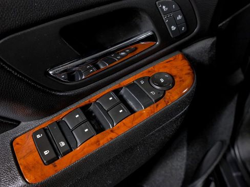 Used 2011 Chevrolet Silverado 3500 LTZ w/ LTZ Plus Package image 30