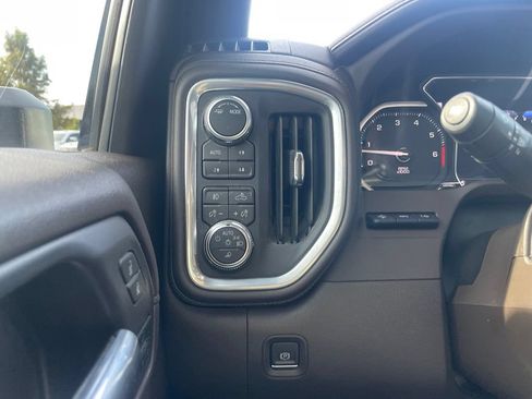 Used 2022 GMC Sierra 2500 Denali w/ Denali Ultimate Package AWD/4WD image 14