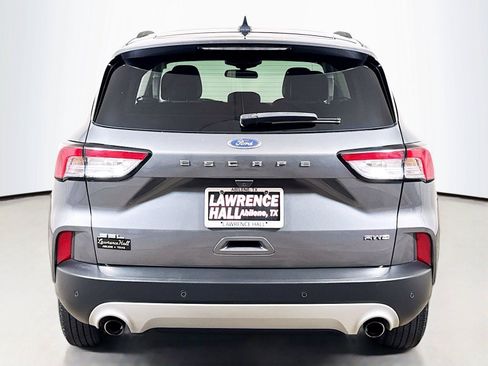 Used 2022 Ford Escape SEL w/ Technology Package AWD/4WD image 5
