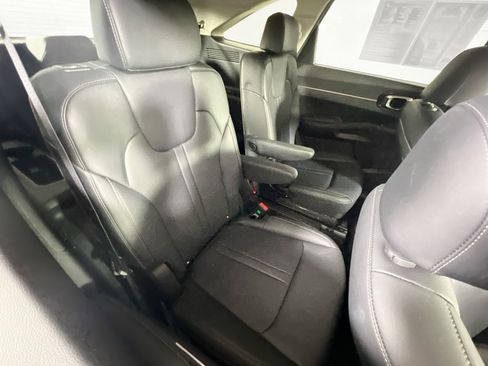 Used 2023 Kia Sorento EX AWD/4WD image 27