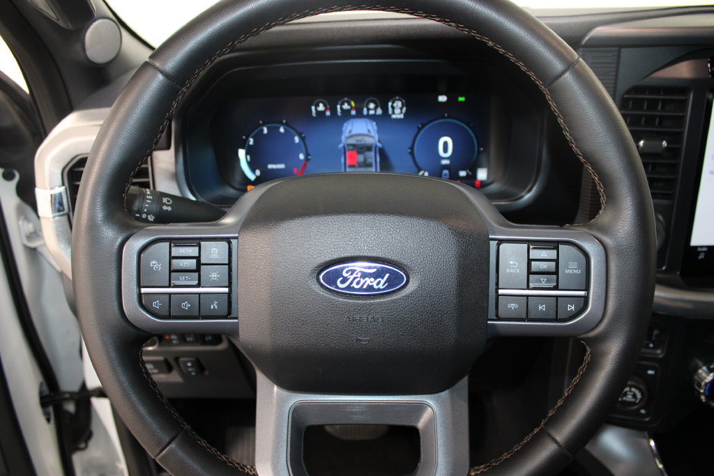 Used 2025 Ford F150 Lariat w/ Equipment Group 502A High AWD/4WD image 32
