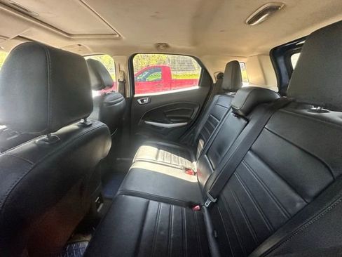 Used 2020 Ford EcoSport Titanium image 10