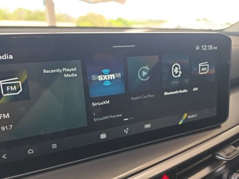 Certified 2025 Kia Sorento S w/ Panoramic Sunroof Package image 14