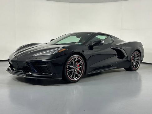 Used 2024 Chevrolet Corvette Stingray Premium Conv w/ 3LT RWD image 9