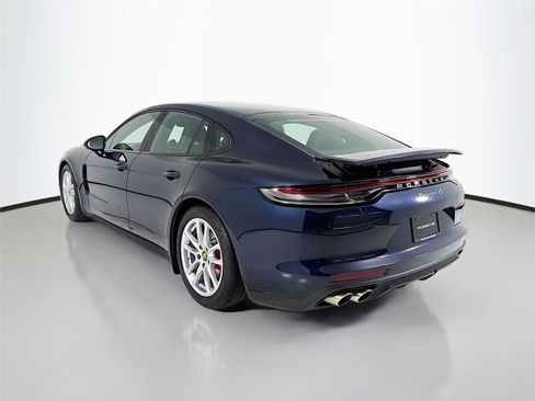 Used 2023 Porsche Panamera 4S image 3