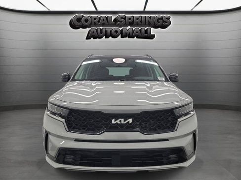 Used 2023 Kia Sorento SX AWD/4WD image 2