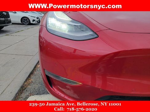 Used 2022 Tesla Model Y Long Range image 9