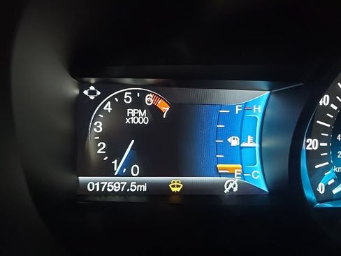 Used 2022 Ford Edge SE w/ Black Appearance Package AWD/4WD image 33