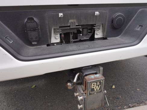 Used 2024 GMC Sierra 1500 Elevation AWD/4WD image 9