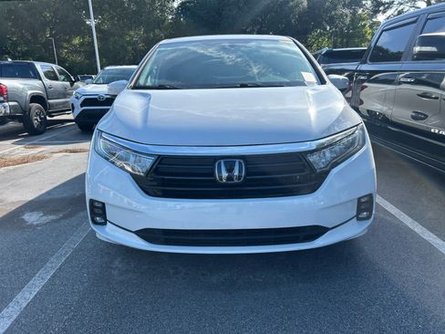 Used 2024 Honda Odyssey EX-L image 2