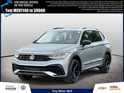 Used 2024 Volkswagen Tiguan SE R-Line