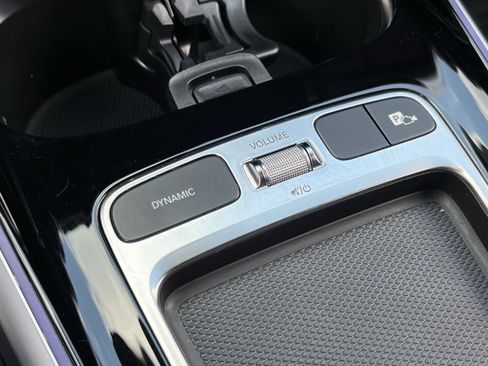 Used 2026 Mercedes-Benz GLB 250 4MATIC image 39
