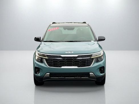 Certified 2025 Kia Seltos S FWD image 2
