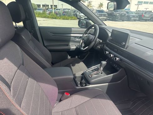 Used 2025 Honda CR-V Sport image 10