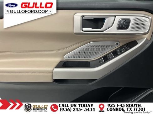 Used 2023 Ford Explorer Limited w/ Limited Technology Package RWD image 19
