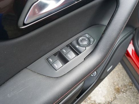 Used 2022 Chevrolet Blazer RS w/ Enhanced Convenience Package image 21