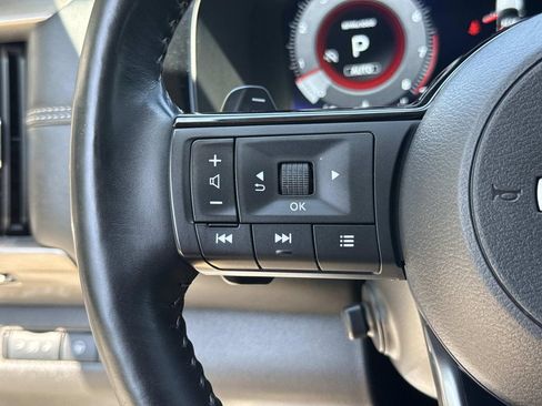 Used 2024 Nissan Pathfinder Platinum AWD/4WD image 43