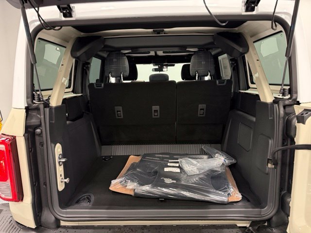 New 2026 Ford Bronco Heritage Edition AWD/4WD image 28