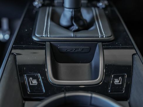 Certified 2026 Porsche 911 GT3 RWD image 20