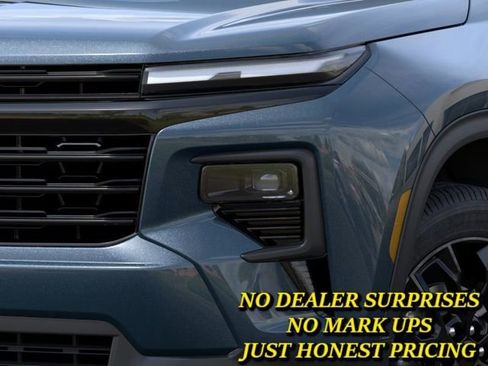 New 2026 Chevrolet Traverse LT w/ Midnight/Sport Edition FWD image 10