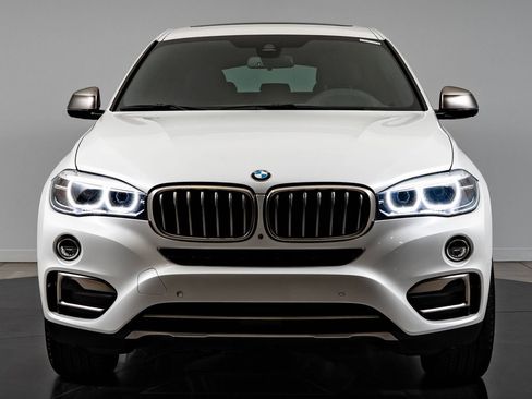 Used 2019 BMW X6 xDrive35i w/ Premium Package AWD/4WD image 2