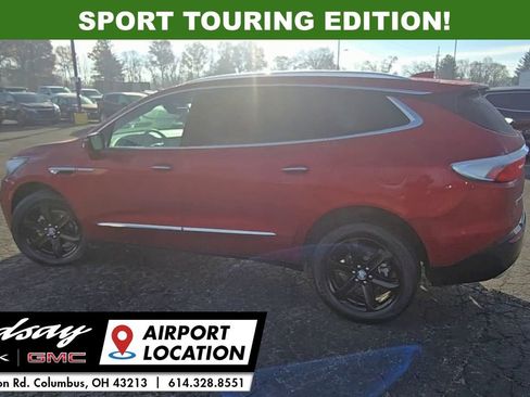 Used 2023 Buick Enclave Essence w/ Experience Buick Package image 5