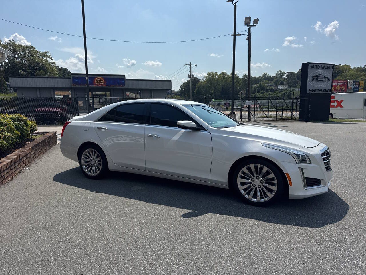 Used 2016 Cadillac CTS Luxury RWD image 9