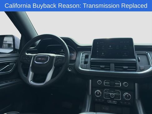 Used 2023 GMC Yukon XL SLT w/ SLT Premium Package AWD/4WD image 13