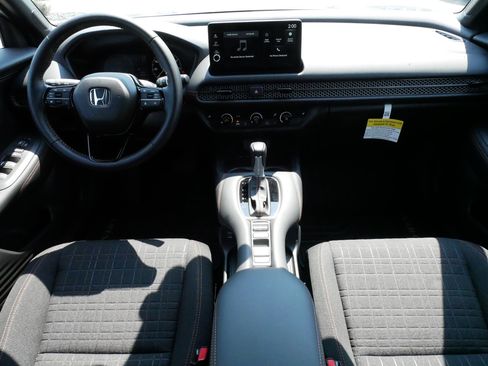 Certified 2027 Honda HR-V Sport image 10