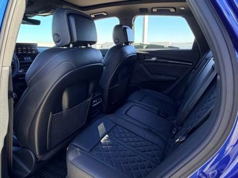 Used 2021 Audi SQ5 Premium Plus w/ Premium Plus Package image 26