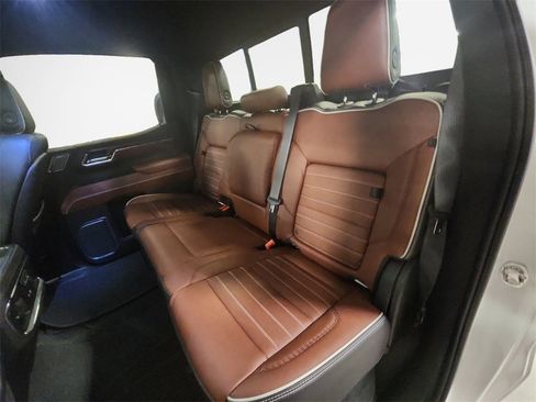 Certified 2024 GMC Sierra 1500 Denali Ultimate image 24