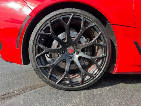 Used 2014 Chevrolet Corvette Stingray Coupe w/ 2LT Preferred Equipment Group image 5