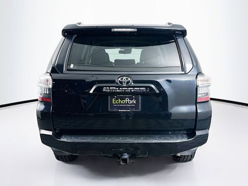 Used 2021 Toyota 4Runner SR5 Premium AWD/4WD image 7