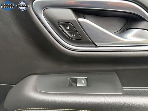 Used 2021 GMC Yukon AT4 image 16