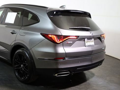 Used 2026 Acura MDX A-Spec image 11